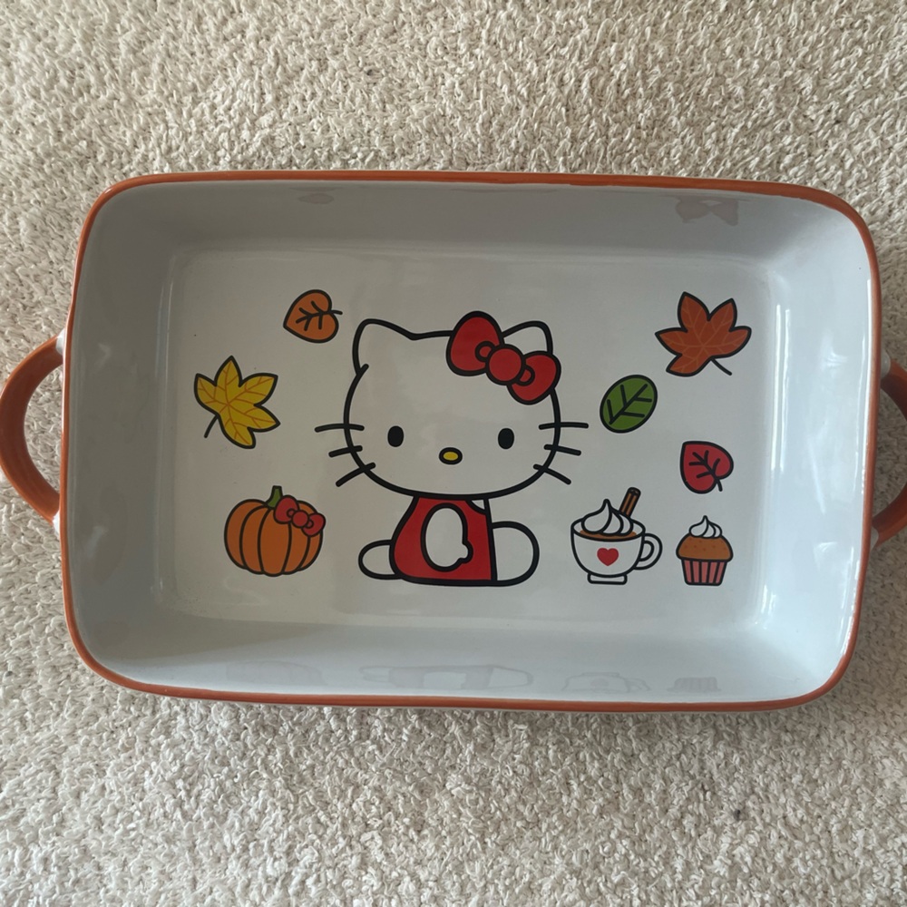 Hello Kitty White and Orange Baking Dish